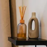 Simple Private In 5br Shared Apartment, Well Connected Location דירה *