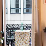Simple Private In 5br Shared Apartment, Well Connected Location * Gent