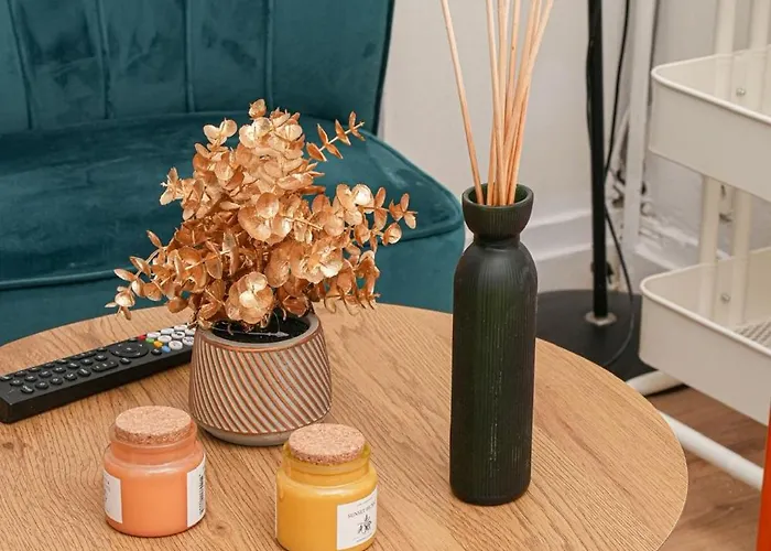 Simple Private Rooms In 5Br Shared Apartment, Well Connected Location Appartamento Gand