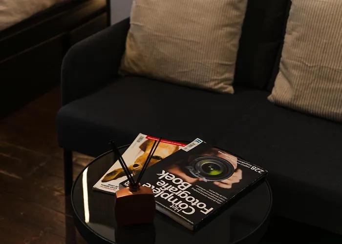 Simple Private In 5br Shared Apartment, Well Connected Location Appartement *